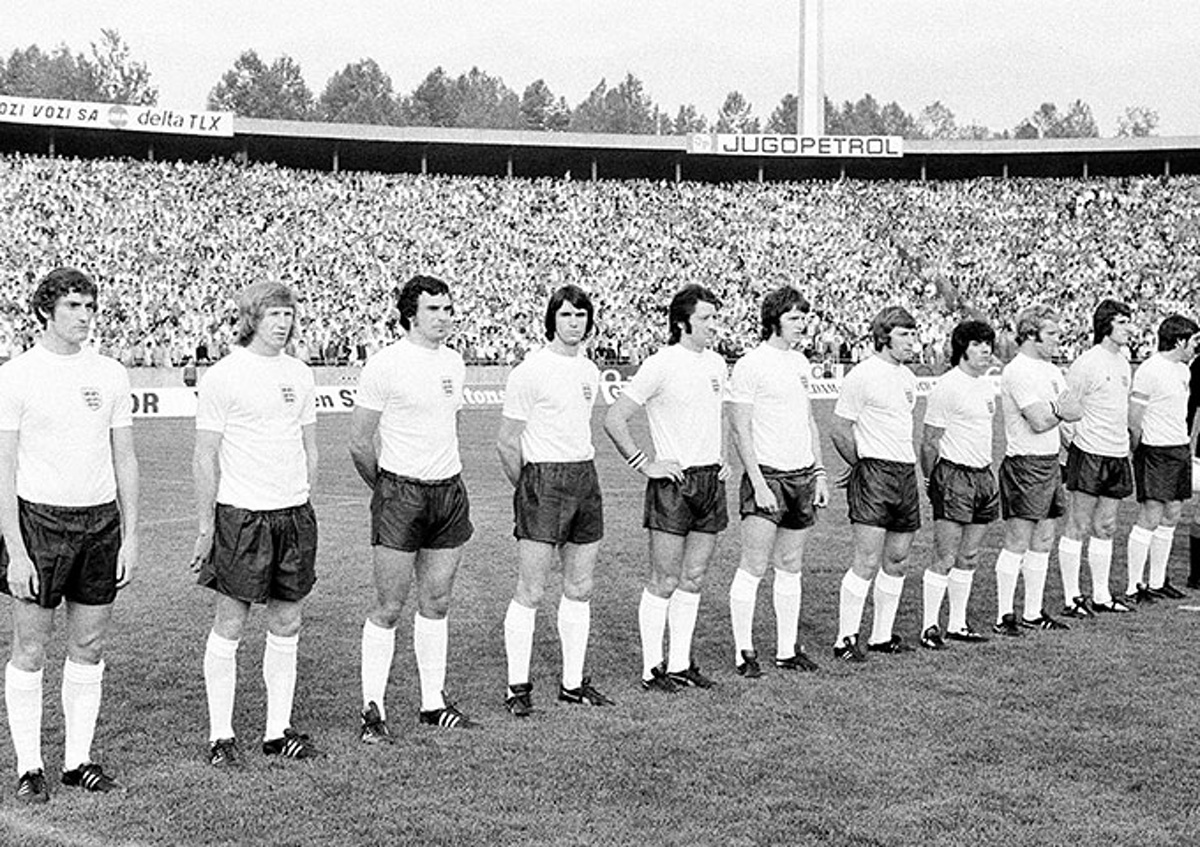 Июня 1974. Сборная Югославия 1974. 1974 Англия. Yugoslavia National Team 1964. Yugoslavia Poland 1974.